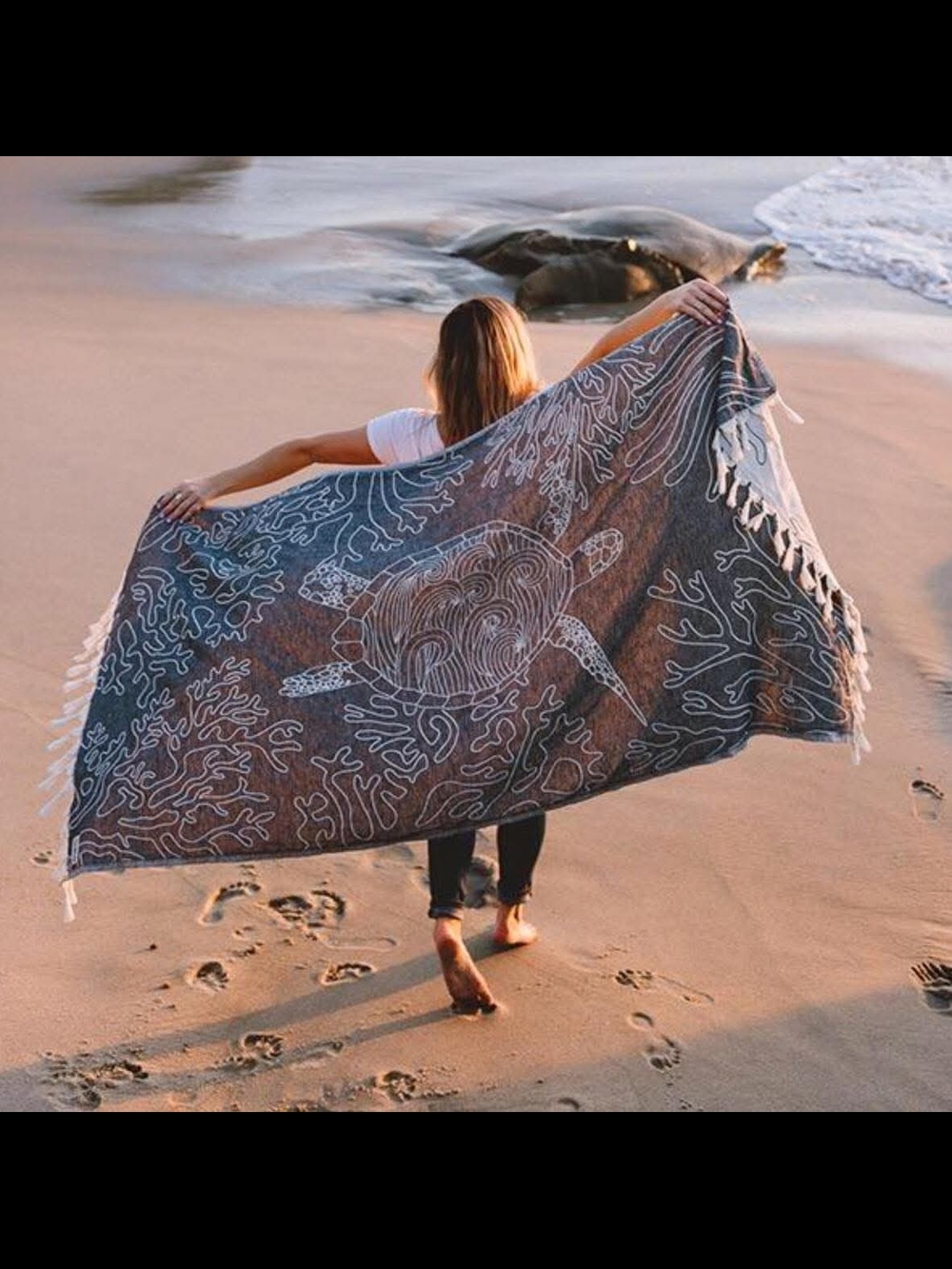 SandCloud Turtle Gray Towel